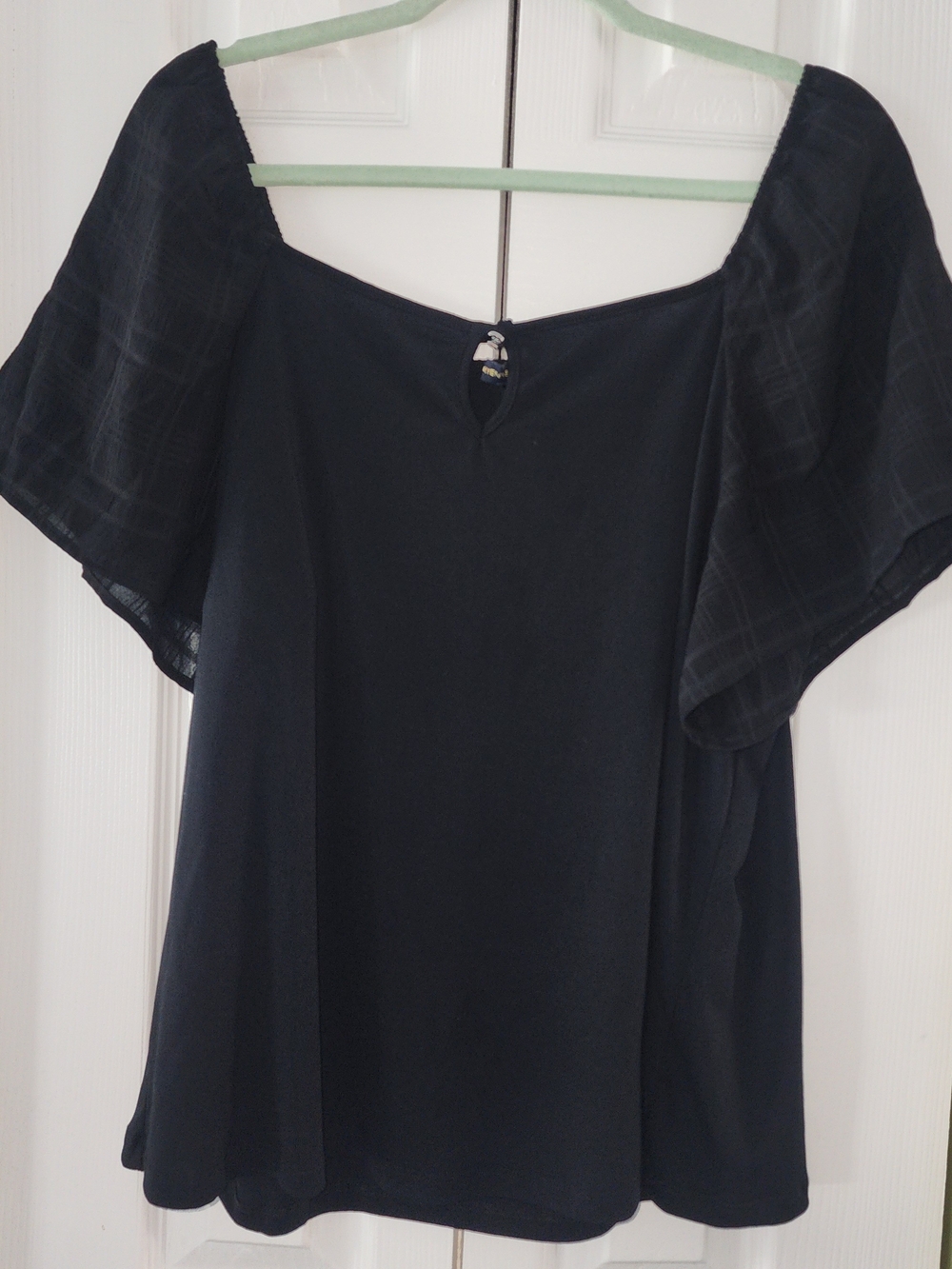 Adrienne Vittadini Baby Doll Black Flutter Sleeve Keyhole Blouse Vintage Fairy